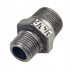 Nypel redukcyjny żeliwo czarne 3/4" x 1/2"