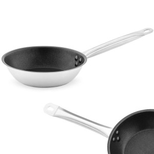 Patelnia stalowa z powłoką z nieprzywierającą indukcja gaz śr. 20 cm