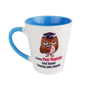 Kubek latte niebieski dla świeżo upieczonej Pani Magister.