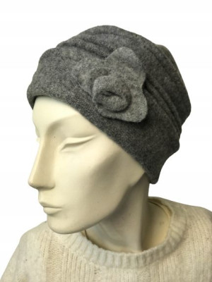 Beret Zimowy Z Kwiatem Wełniany Szary
