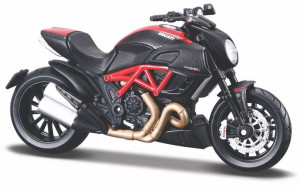 Maisto 39300 Diavel Carbon 70528