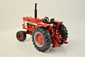Tomy 43294 Traktor Case Ih 1066 32944