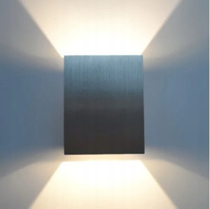 LAMPA KINKIET metal
