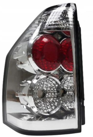 Mitsubishi Pajero 03- Lampa Tylna Lewa Srebrna