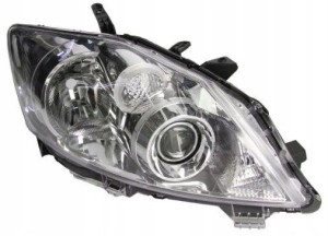 Toyota Auris 10- Reflektor Lampa Przednia Prawa