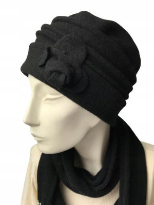 KLASYCZNY BERET DAMSKI zimowy czarny wełniany