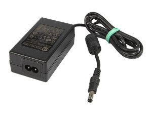 4585  Zasilacz impulsowy 5v/3000ma dc 2,5/5,5