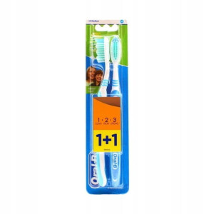 Oral B NATURAL FRESH Szczoteczka Do Zębów Średnia