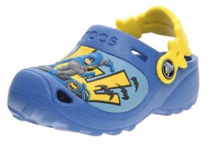 Crocs Classic Caped Crusader Sea Blue Niebieskie klapki dla dzieci z Batman