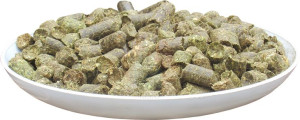 Susz paszowy z suszonych traw pellet 25 kg