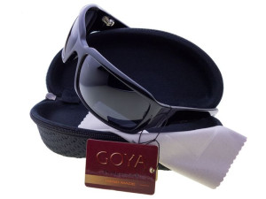Czarne damskie okulary przeciwsłoneczne z filtrem polaryzacyjnym - Goya G 1