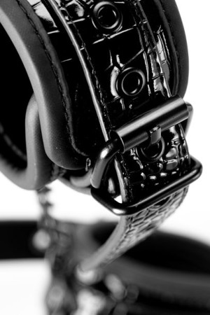 Blaze Handcuff Croco Black