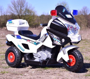 Mega Wielki Motor Hero Z Dźwiękami Na Pompowanych Kołach Nowość / 8815 12 V