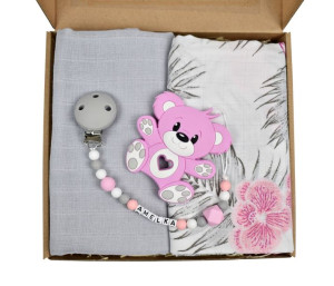 PUDEŁKO SKARBÓW BabyBox prezent z okazji narodzin zawieszka z imieniem