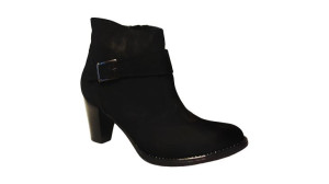 Botki damskie w kolorze czarnym obcas 7,5cm nr.38