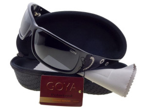 Czarne damskie okulary przeciwsłoneczne z filtrem polaryzacyjnym - Goya G 1