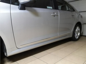 Hyundai ELANTRA Listwy CHROM Ozdobne Boczne Drzwi