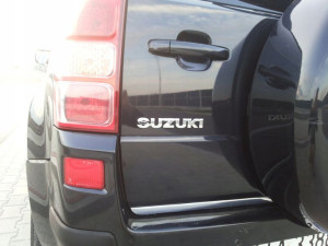 LISTWY CHROM KLAPE KLAPA - SUZUKI Grand Vitara 05+