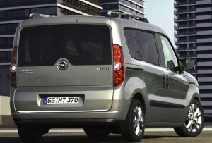 Opel COMBO D 2010+ LISTWA CHROM Chromowana KLAPA