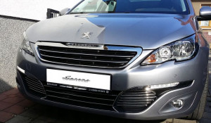 PEUGEOT 308 II Listwy CHROM na GRILL atrape Tuning