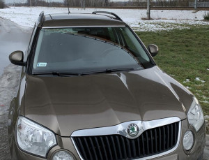 Skoda Yeti - Listwa Chrom Na Przód Szyba
