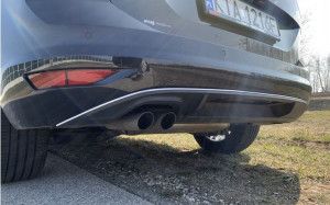 VW TOURAN III 3 5T1 - LISTWA CHROM na Zderzak Tył