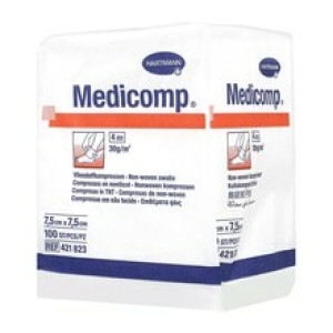 Medicomp, kompresy niejałowe, włókninowe, 4 warstwowe 7,5 cm x 7,5 cm 100sz