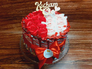 Tort Kit Kat dla żony