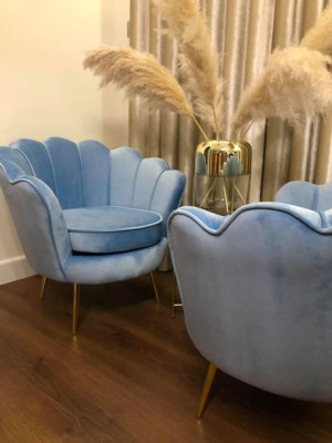 Fotel muszelka glamour Magic Velvet błękitny