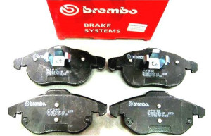 Klocki Hamulcowe Przód Saab 9-3 93 2002- Brembo