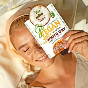 7DAYS GoVEGAN Monday White Day / Odżywcza Maska W Płachcie 25 G