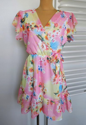 Sukienka Mini W Kwiatowy Print Różowa
