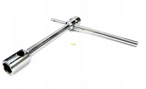 Klucz krzyżakowy do kół 30 x 32mm Waryński WMK066
