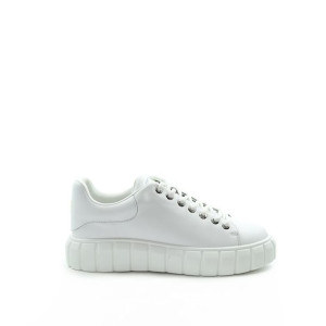 Damskie sneakersy białe GOE LL2N4078 - 38