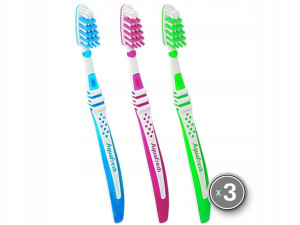 Aquafresh Flex Medium 3x Szczoteczka Do Zębów In
