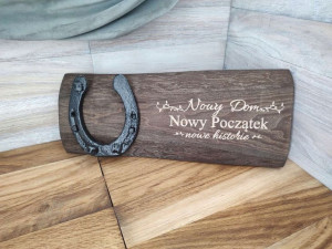 Prezent na parapetówkę pamiątkę budowy DOM podkowa