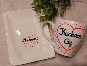 Filiżanka z talerzykiem Kocham Cię+imię