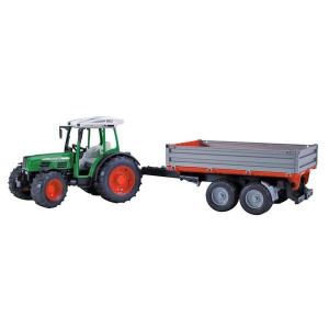 Ciągnik Fendt 209 S z przyczepą
