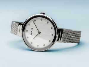 Zegarek Damski Bering Classic 12034-000 - Szafir