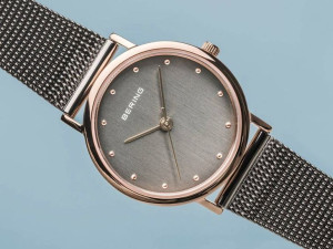 Zegarek Damski Bering Classic 13426-369 - Szafir (zx727a)