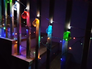 Girlanda ogrodowa-girlanda świąteczna-10 led-2m-na baterie-żarówki kolorowe