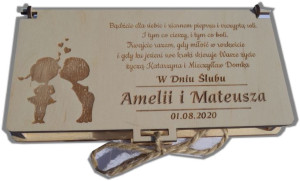 Pudełko drewniane na pieniądze z grawerem I Komunia Święta, Chrzest,
