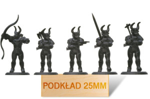 Zestaw 5 Figurek Rpg Z Podkładem - Seria Humanoidy - Byk Wojownik 25 Mm