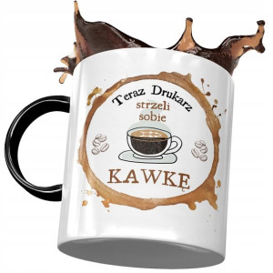 Kubek Czarny Dla Drukarza Strzeli Sobie Kawkę