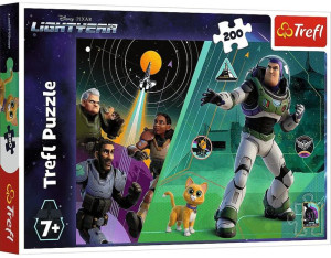 Trefl Puzzle 200 El Przygody Buzza Astrala