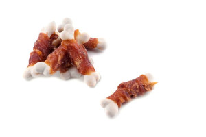 GRYZAK DLA PSA SM Kostki z wapniem i mięsem kurczaka MACED 500g