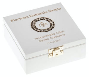 Pudełko 12x12 + zapięcie, kolor biały, grawer (Komunia)