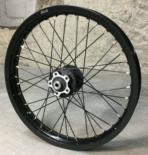 Tylne koło 18"x1.85 SurRon/Talaria Milk Racing