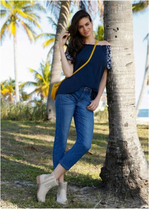 Bonprix Elastyczne Spodnie Rybaczki 3/4 Stretch Jeansy 44-46 920368