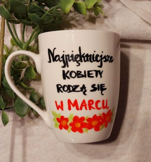 Kubek dla najpiękniejszej kobiety z okazji urodzin, imienin